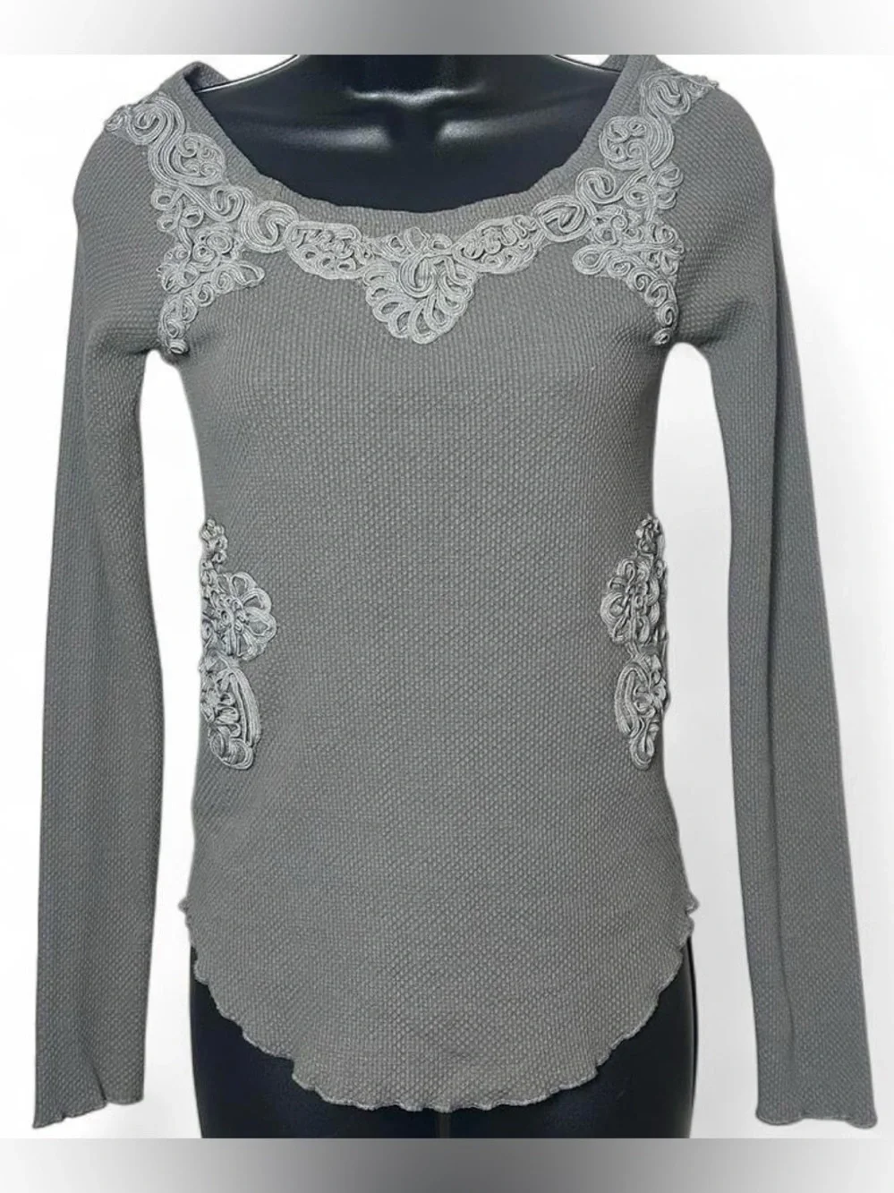 Free People Gray Lace & Ribbon Decorative Trimmed Waffle Knit Top‎